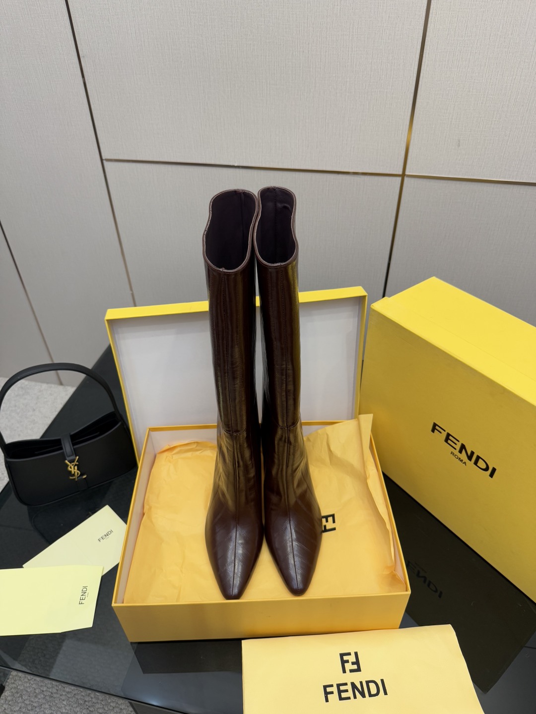 20251022/Fendi_251022-3